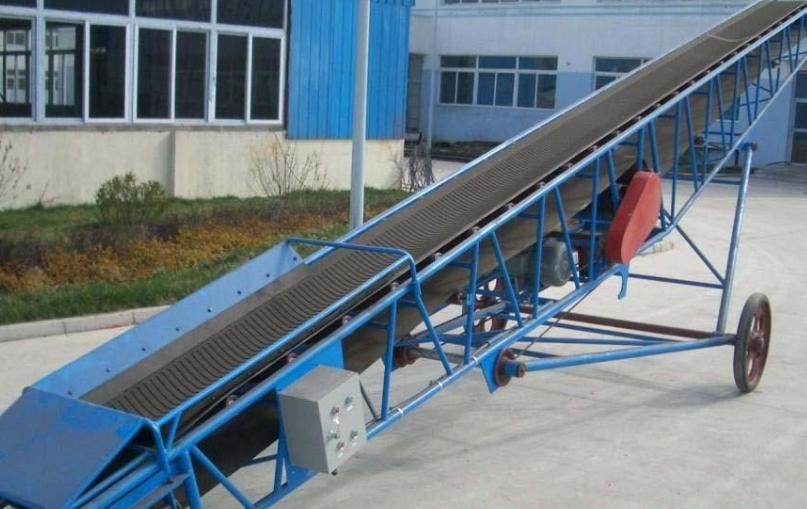 帶式輸送機(jī)都有哪些部分組成？